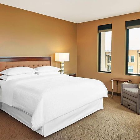 Sheraton Hotel Stonebriar The Colony Eksteriør billede